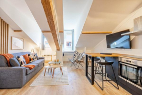 5 CARNOT - Beautiful apartment, 4 people, 150m from Palais des Festivals